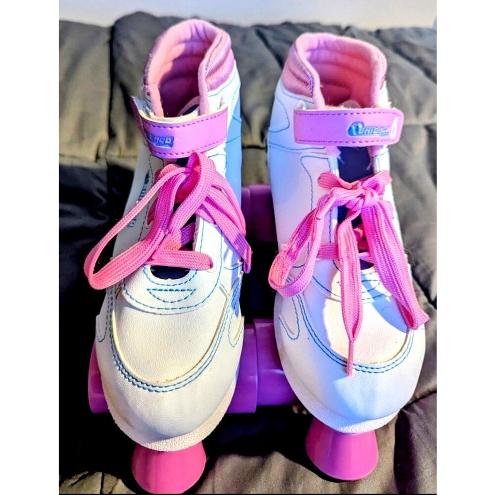Skates Quad Roller skates Chicago Sidewalk indoor outdoor Girl's size 4